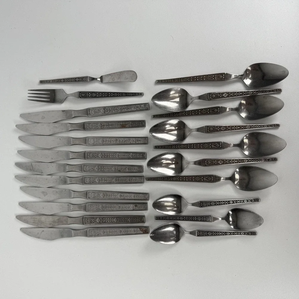 UNITED SILVER RIVIERA Cordova Japan Stainless Steel Flatware Set 22 Pieces